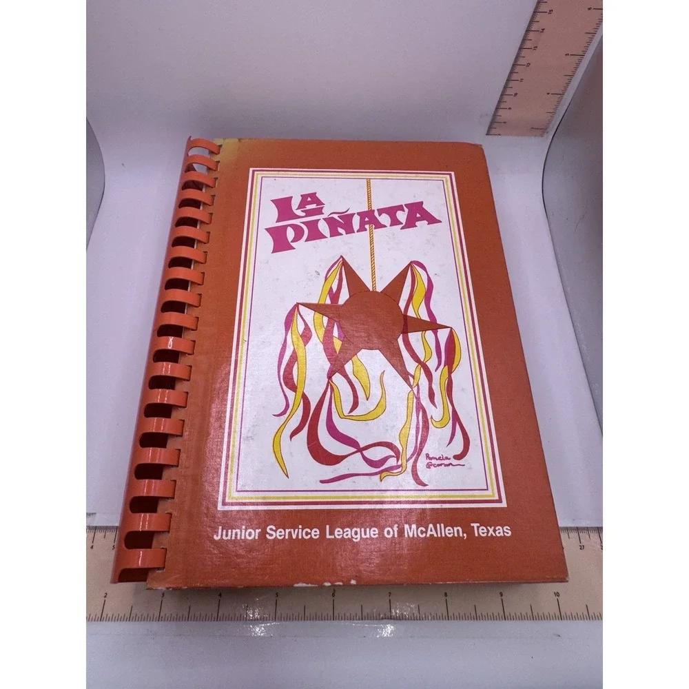 Vintage Cookbook : La Piñata McAllen Texas Junior League 1980 Spiral bound